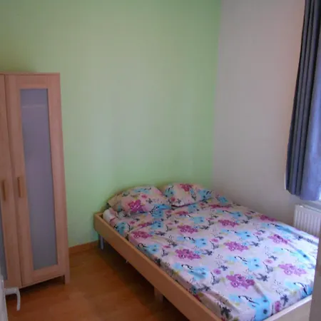 Bed & Breakfast Offered In Center