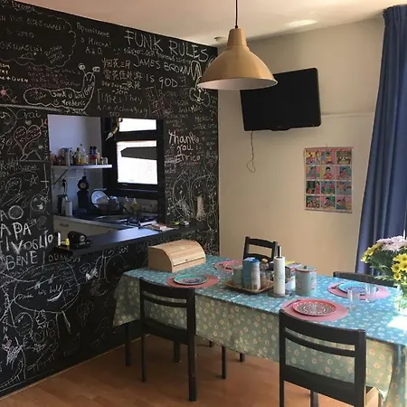 Offered In Center Bed & Breakfast Amsterdam